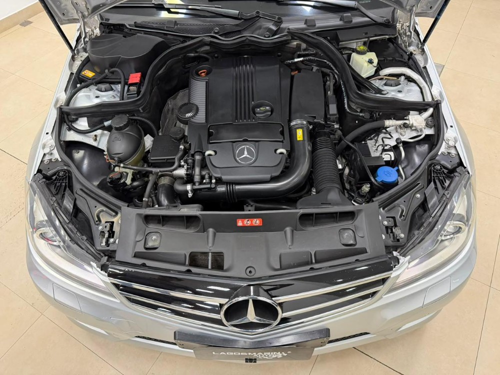 Mercedes-Benz C-Class 250 — foto 14